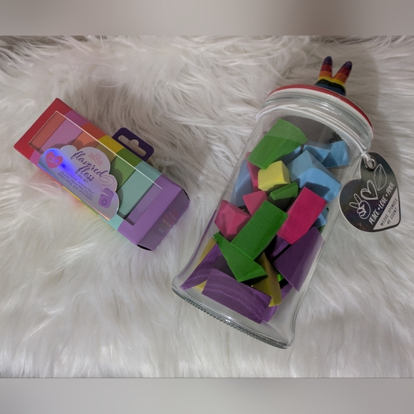 Smirks & Smiles Rainbow Floss & Rainbow Canister With 40 Wedge Sponges Pride New - Picture 7 of 8